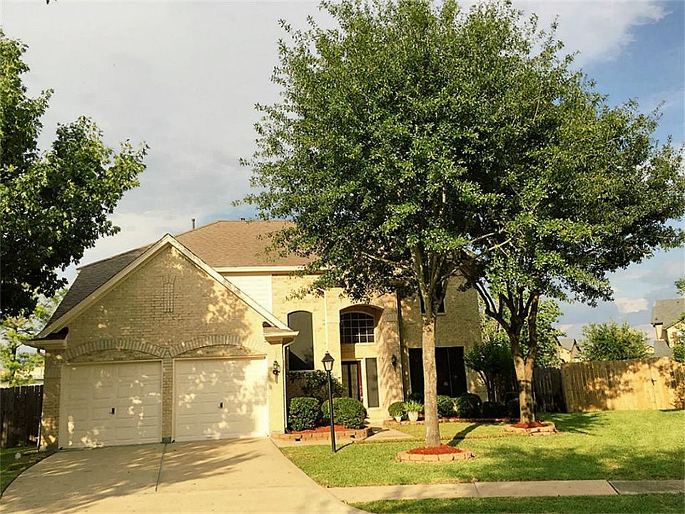 1st image of 2607 Cedarmoor Ct