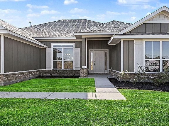 3rd image of 640 Greystone Ln