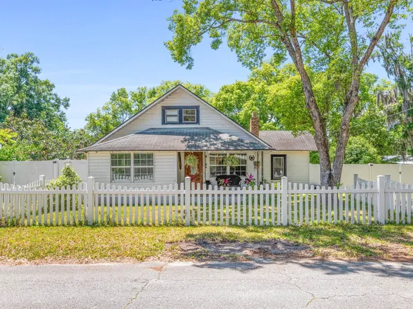 405 N Pine St, Bunnell, FL 32110