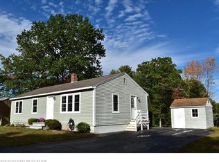 6 Walkers Ridge Dr, Sanford, ME 04073
