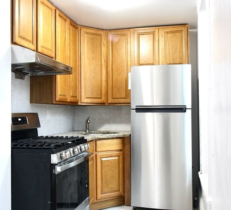 1st image of 35-48 32nd St #3