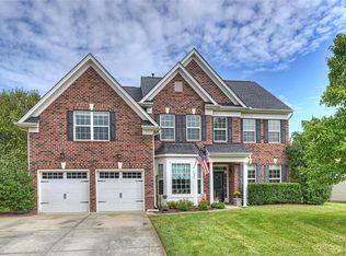 7227 Streamhaven Dr, Harrisburg, NC 28075