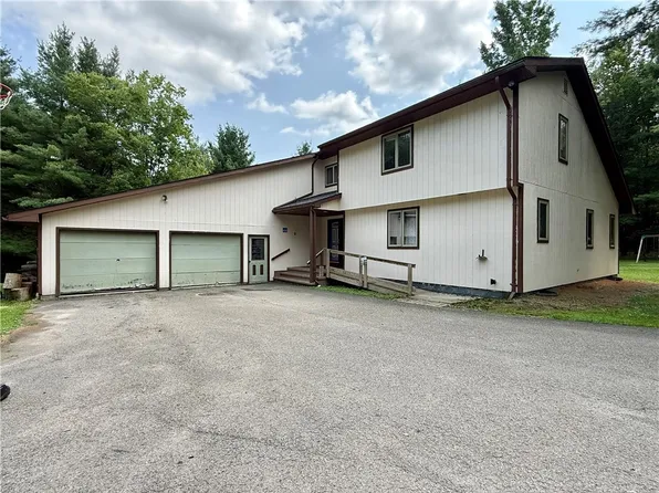 4150 Hillcrest Drive Ext, Wellsville, NY 14895