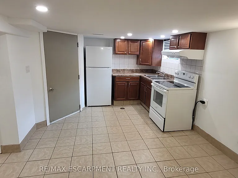 98 Limeridge Rd E #LOWER LEVEL — Photo 7
