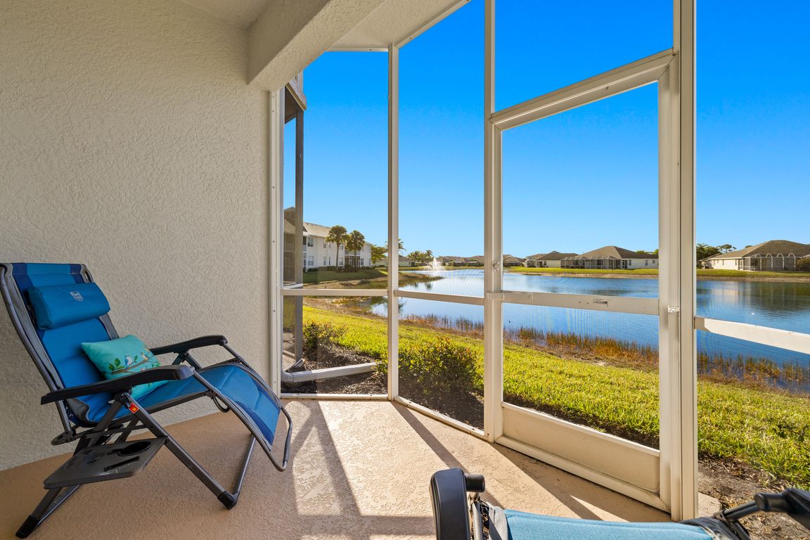 22-Lanai 1 of 3