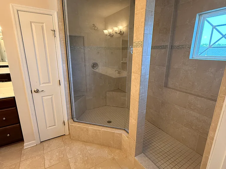 405 Siena Ln — Photo 17