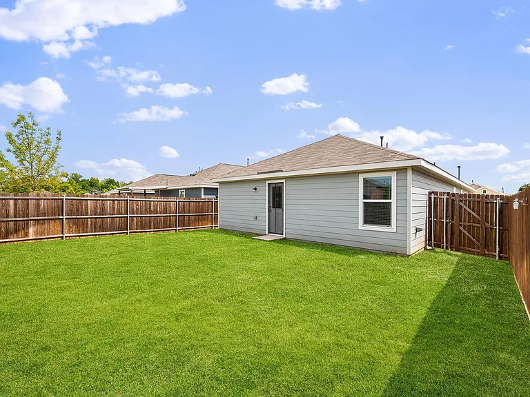 7509 Gray Wolf Ln — Photo 27