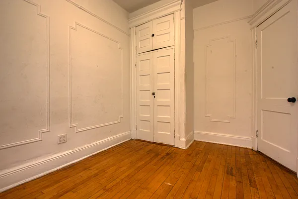 Rented by Douglas Elliman | media 14