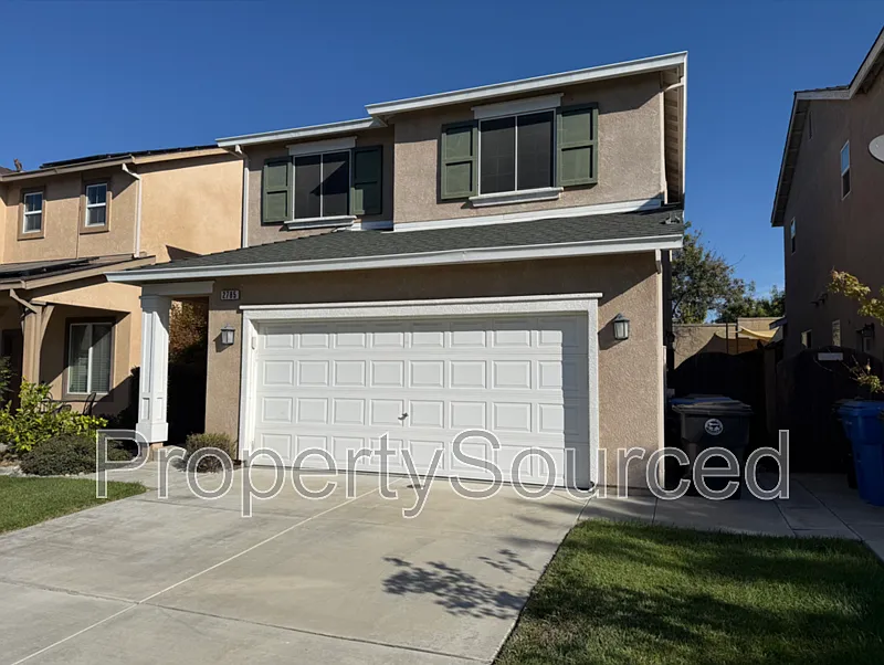 3 bed, 2.5 bath, 1286 sqft, $2,550 — Photo 2