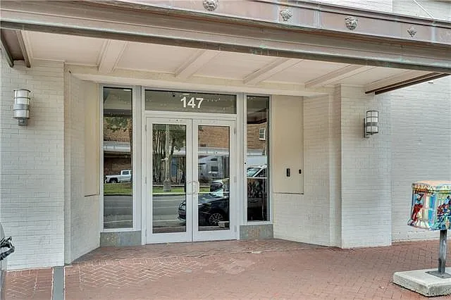 1 bed, 1.0 bath, 628 sqft, $2,000 — Photo 3