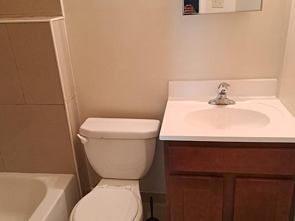 3rd image of 3149 Buena Vista Ter SE