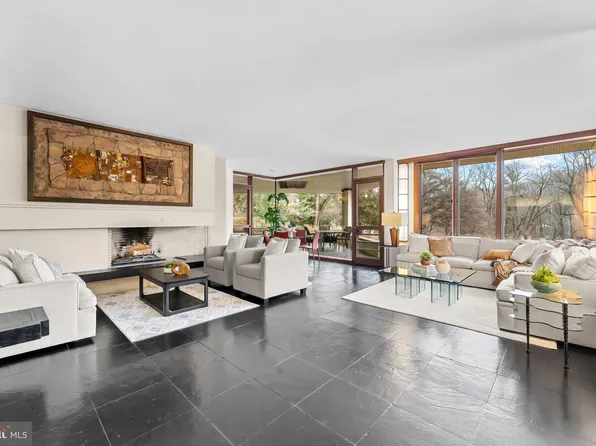 51 Crosby Brown Rd, Gladwyne, PA 19035