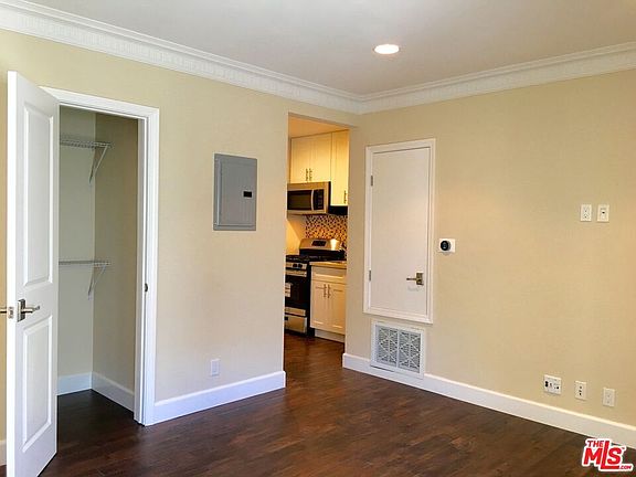 3rd image of 1844 El Cerrito Pl APT 1