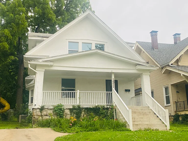 1511 Tauromee Ave — Photo 1