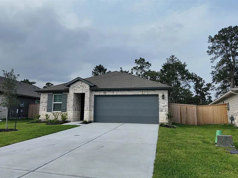 16241 Parish Pointe Ct — Photo 1