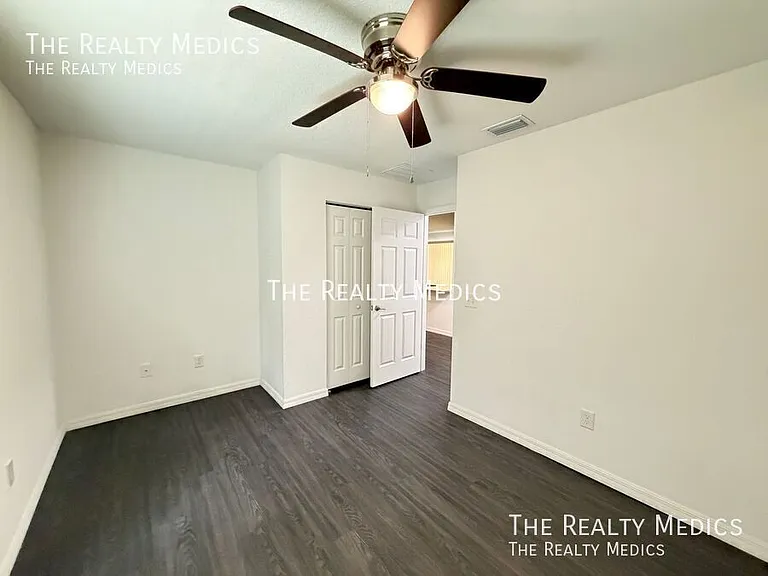 303 Sequoia Dr — Photo 10