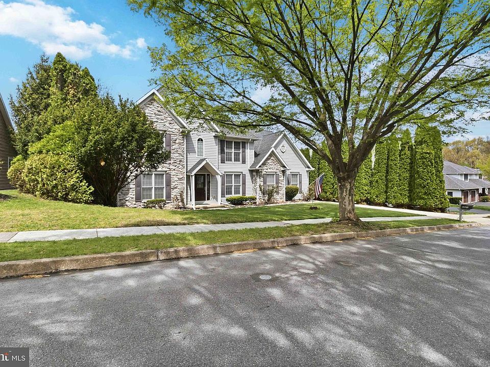 1st image of 1221 Jill Dr