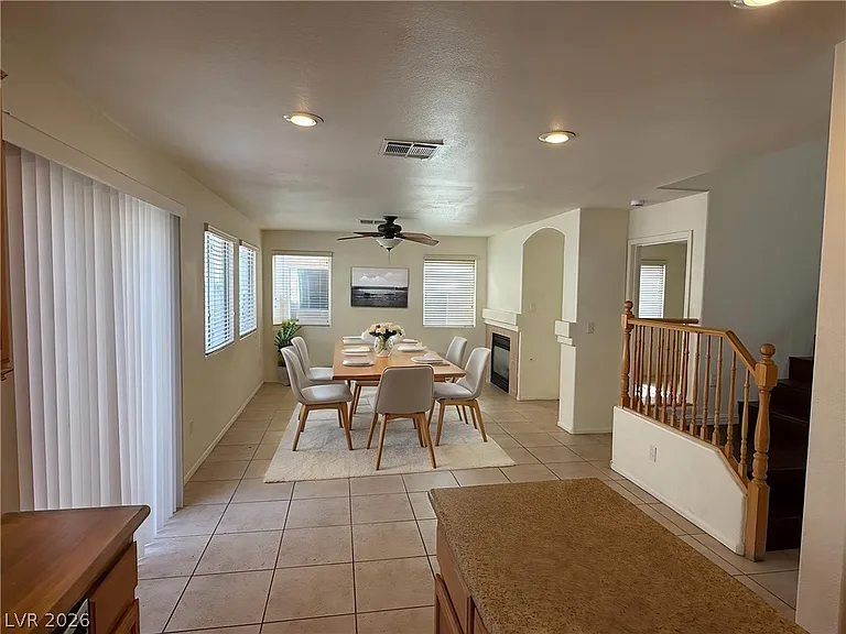 4986 Lime Kiln Ave — Photo 3