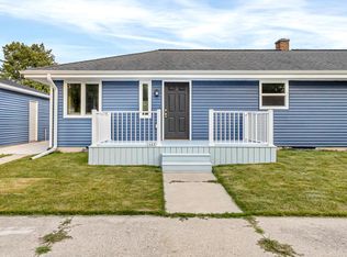 1645 Laurel St #1, Manitowoc, WI 54220