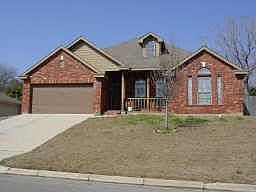 1st image of 5917 N Hills Dr