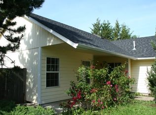 875 Monroe St, Harrisburg, OR 97446