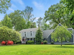 10997 Sugarloaf Dr, Mechanicsville, VA 23116