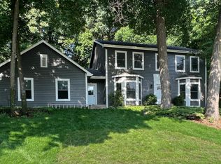 2032 Baihly Estates Ln SW, Rochester, MN 55902