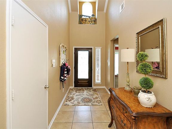 4th image of 18907 Juniper Bend Ct