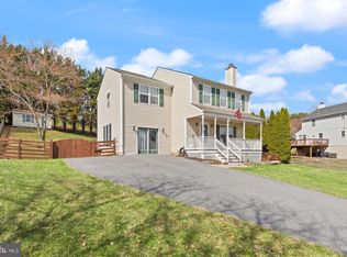 3190 Vista Ct, New Windsor, MD 21776