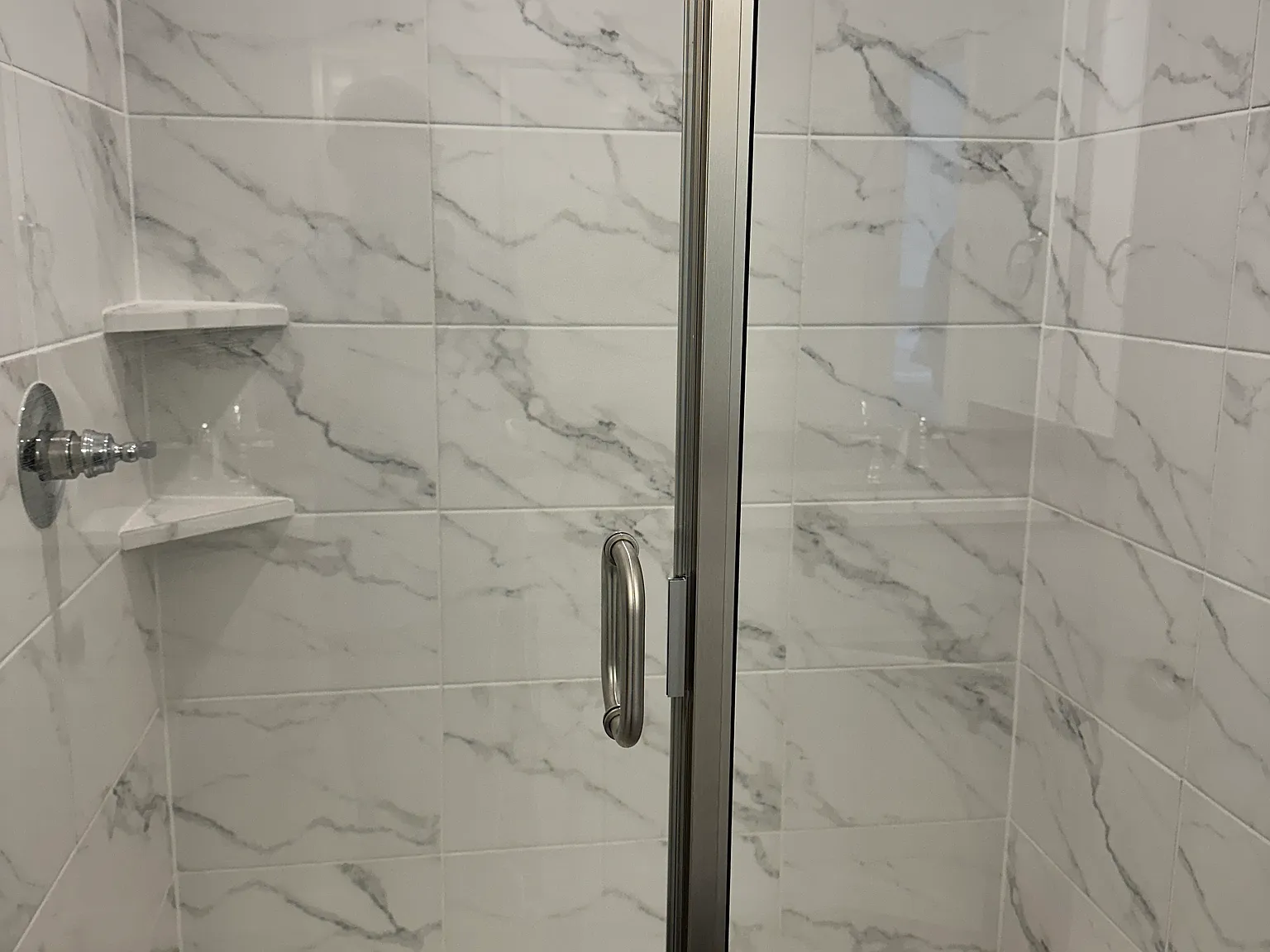 3 bed, 1828 sqft, $2,200 — Photo 1