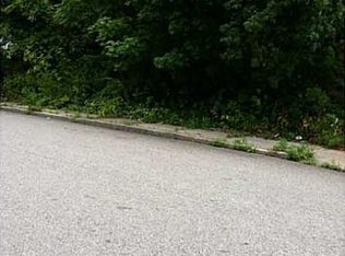 27 Bernice Ave, Woonsocket, RI 02895