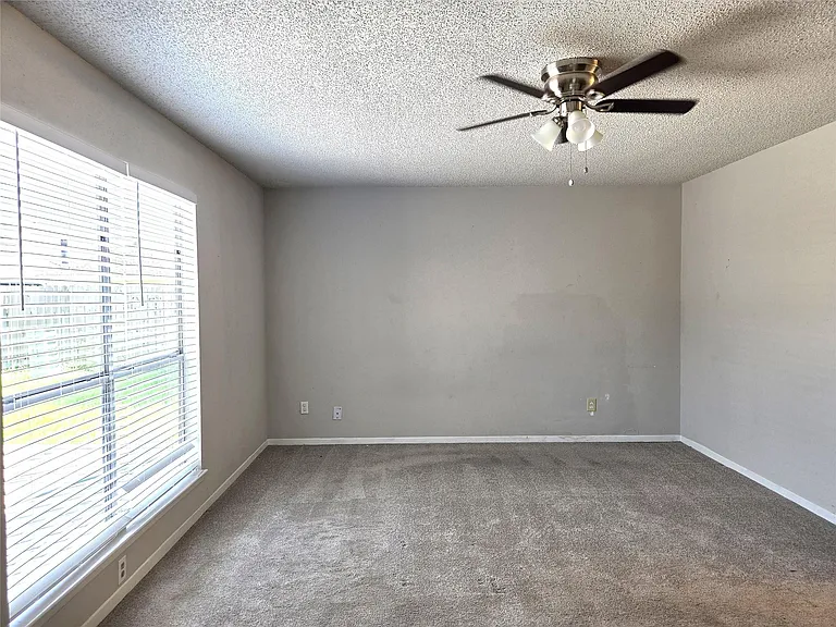 13427 Juniper Point Dr — Photo 33