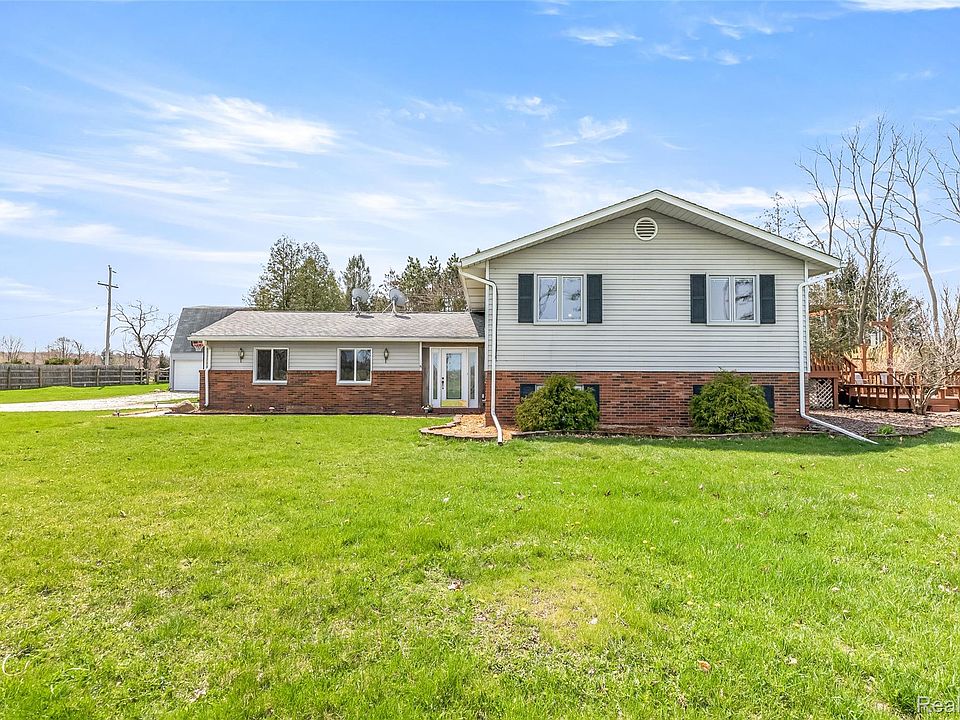 1st image of 15395 Osius Rd