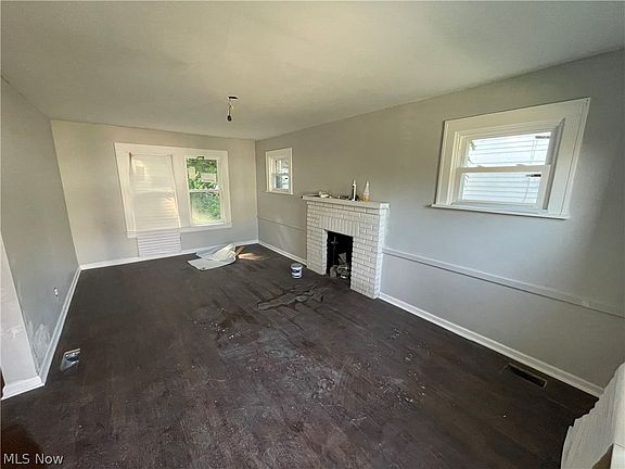 3rd image of 16624 Endora Rd