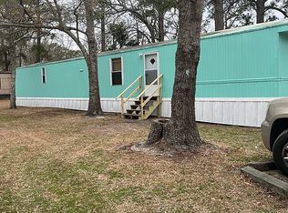 194 Vfw Rd, Swansboro, NC 28584