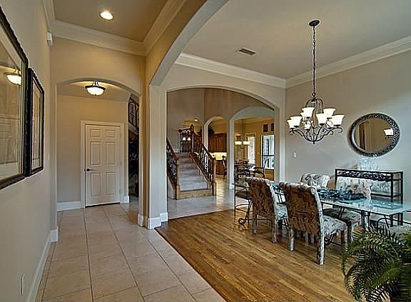 5th image of 3904 Wild Oak Cir