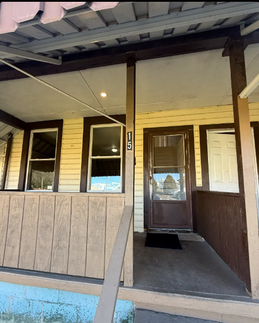 Building Photo - 15 3rd St