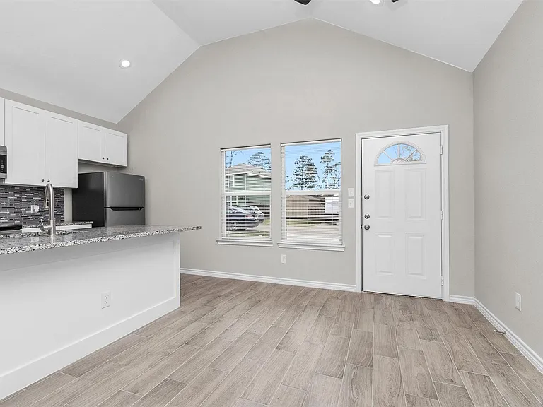 16706 E Hammon — Photo 7