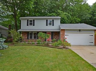 26935 Greenbrooke Dr, Olmsted Township, OH 44138