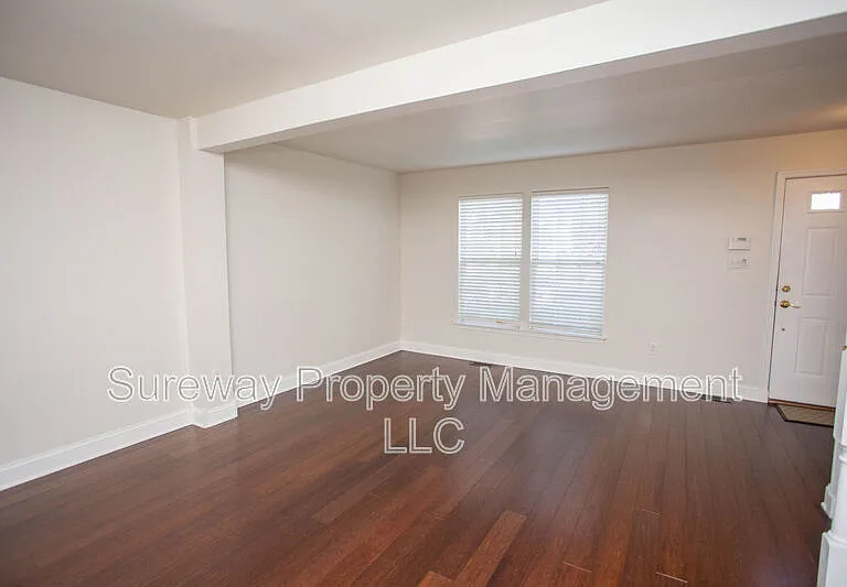 130 Mount Vernon Ct — Photo 3