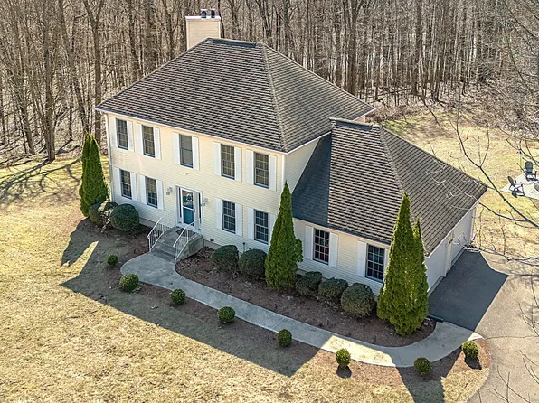 8 Pepperwood Road, Tolland, CT 06084