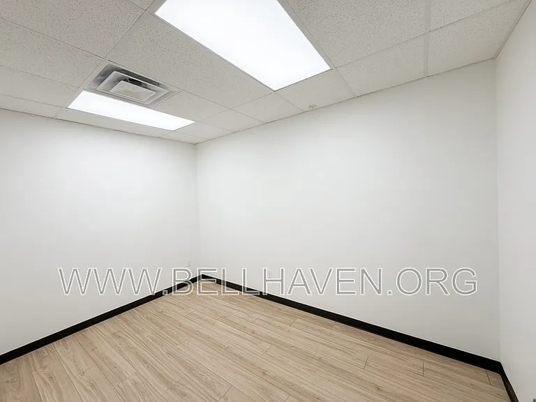 134 W Main St #1-8 — Photo 3