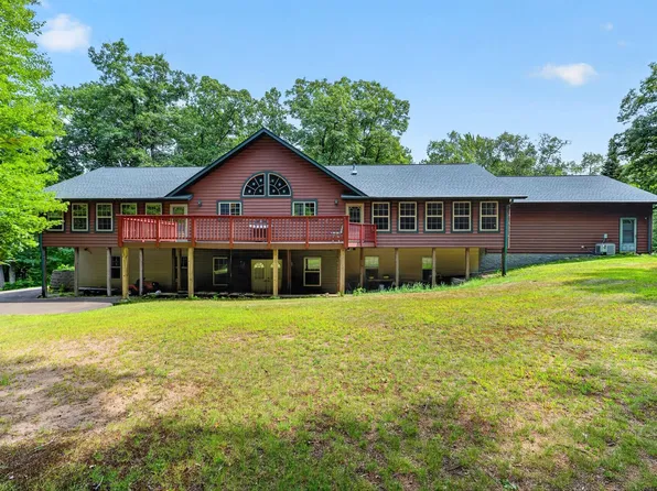 W5372 Yellowsands Dr, Spooner, WI 54801