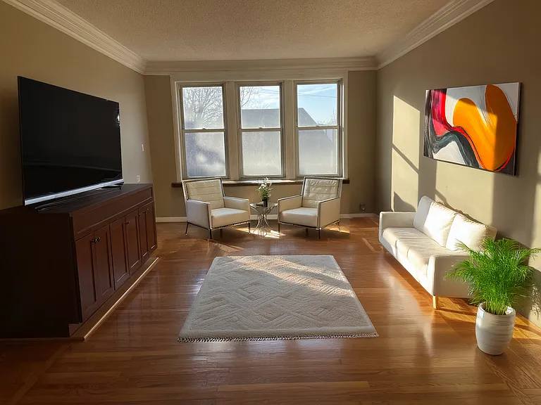 907 S Hanley Rd #7 — Photo 5