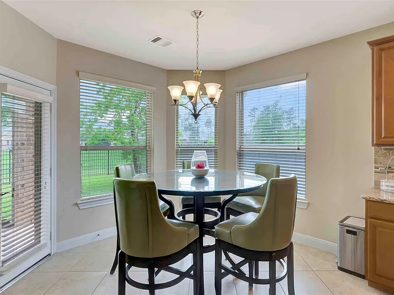 39 E Wading Pond Cir — Photo 20
