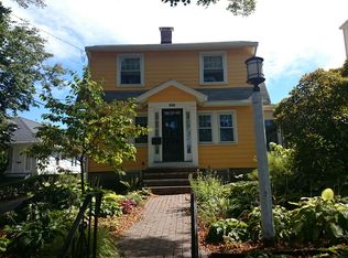 506 Weld St, West Roxbury, MA 02132