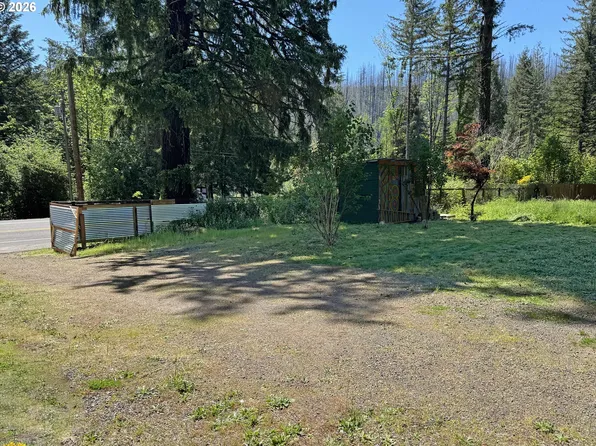 49513 McKenzie Hwy, Vida, OR 97488