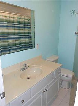 4th image of 433 Swallow Dr Unit 102