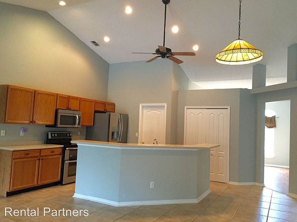 1st image of 6673 Cabello Dr