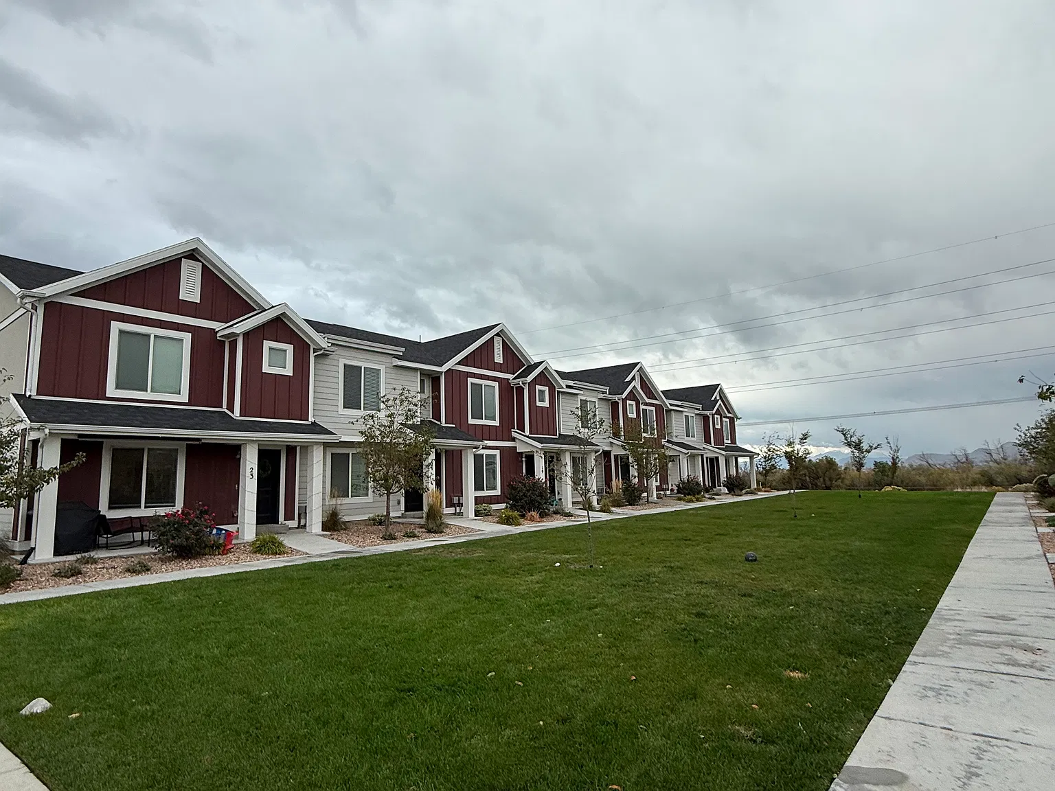 3 bed, 1400 sqft, $1,895 — Photo 4